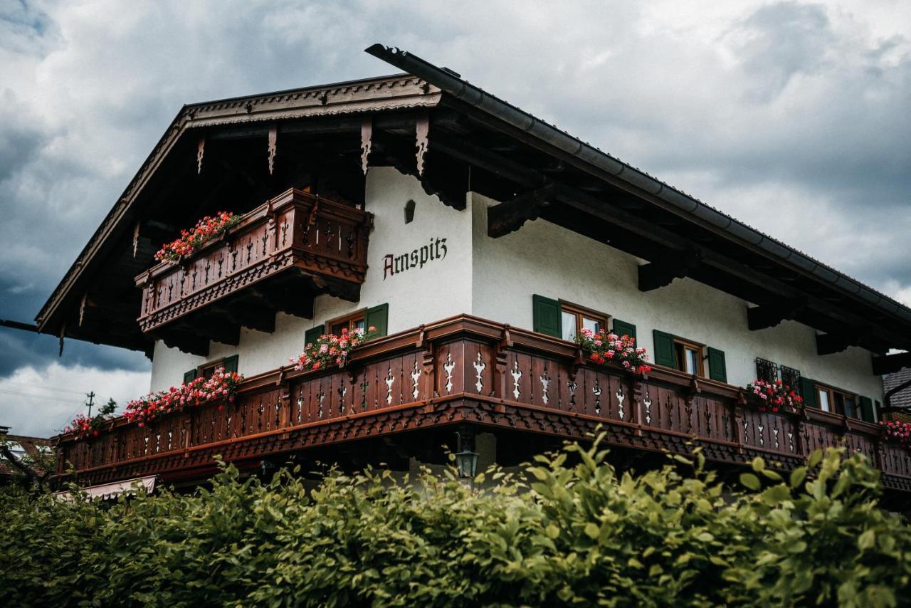 Ferienwohnungen Arnspitz Krun Luaran gambar
